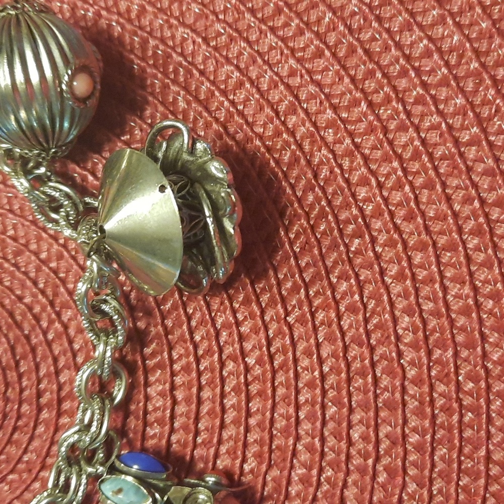 Silvertone bracelets - Picture 6 of 6